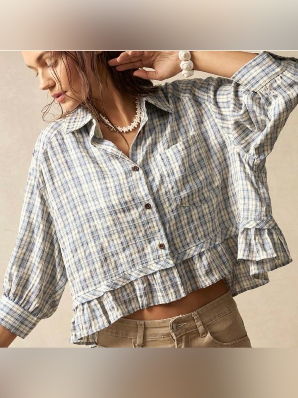 NWOT Women's Blue Plaid Ruffle Hem Button-Down Shirt / boxy cropped - Picture 4 of 9